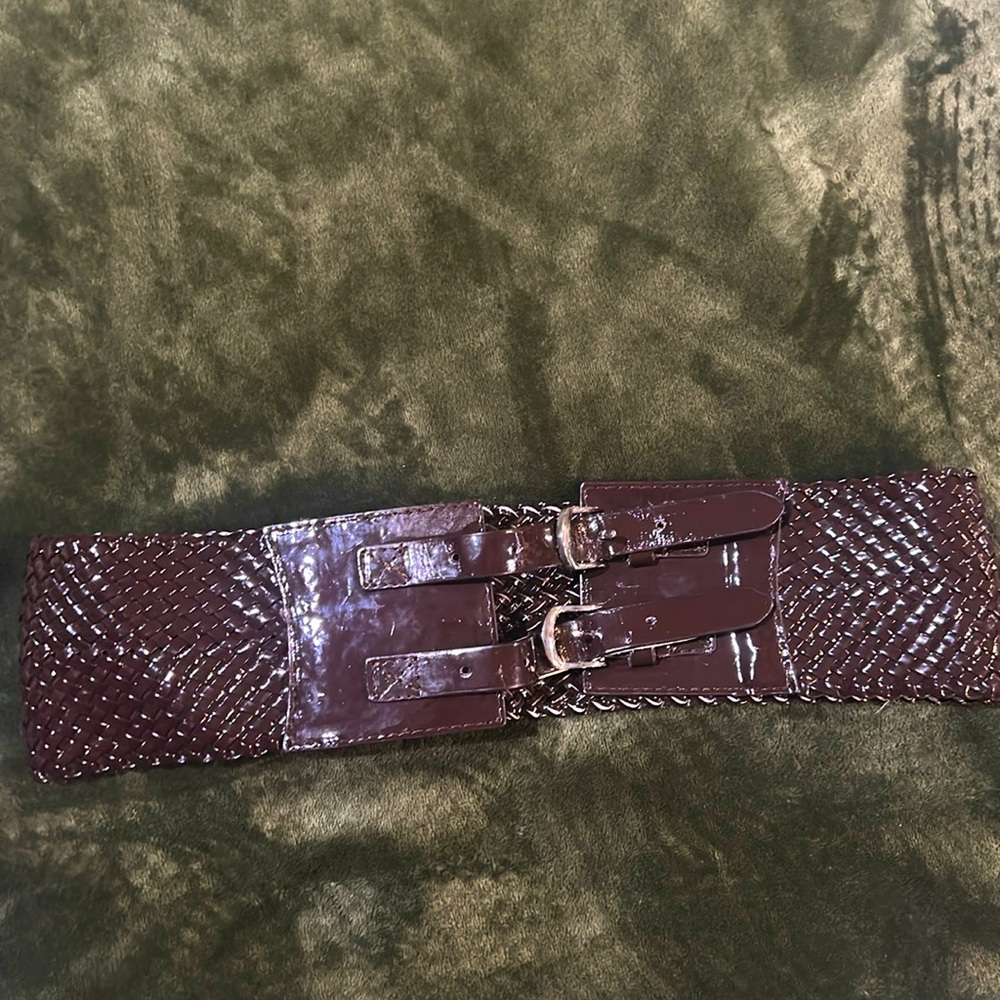 Double buckle belt